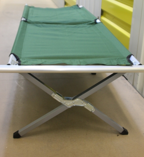 Faltbares Feldbett 195 × 65 cm – Aluminium – bis 150 kg – inkl. Tragetasche