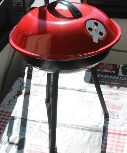 Micro BBQ Kugelgrill – Tischgrill & Campinggrill – 40 × 40 cm